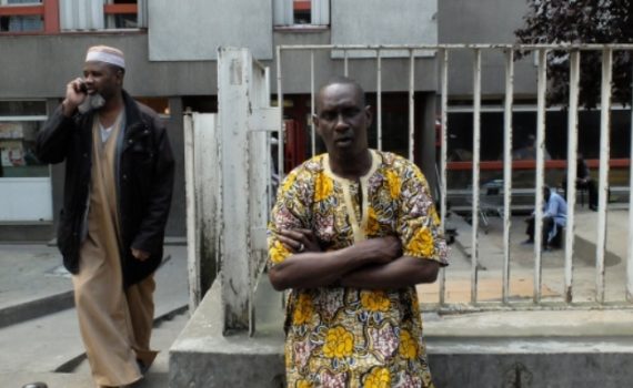 Tranches de « vie en foyer » de travailleurs immigrés