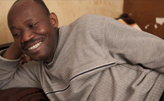 Webdocumentaire le Grand Écart : Portrait de SALIF SOW Webdocumentaire le Grand Écart : Portrait de SALIF SOW