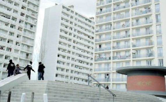 Territoire et sémantique : pourquoi les plans banlieues échouent