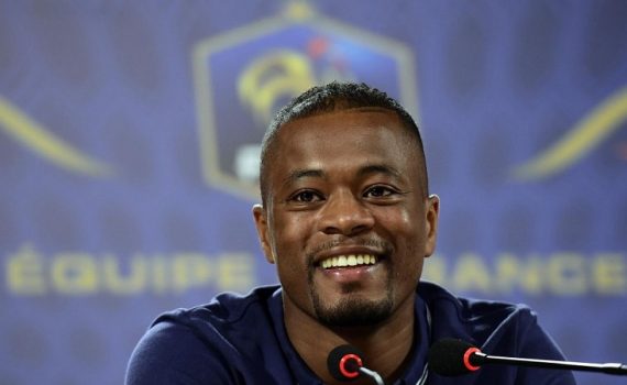 Patrice Evra: « Ce n’est pas parce que je ne joue pas pour le Sénégal que je ne fais rien pour mon pays » Patrice Evra: « Ce n’est pas parce que je ne joue pas pour le Sénégal que je ne fais rien pour mon pays »