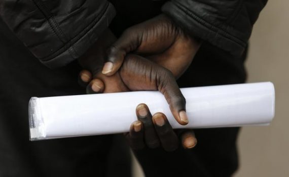 Dans les Yvelines, la lutte de travailleurs sans papiers pour leur régularisation