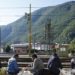 La longue marche des migrants qui franchissent les Alpes à pied