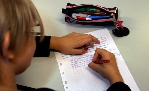 Langue française – Orthographe : Fini le « i » à « oignon » et les circonflexes