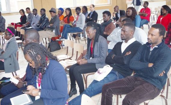 Etudiants sénégalais en France : «Certains abandonnent les études pour des boulots de survie»