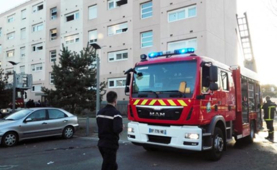 Fougères: Une fillette sénégalaise sauvée de justesse alors qu’elle tombait d’une fenêtre