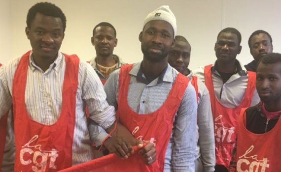 Chevilly-Larue : toujours en grève, les travailleurs sénégalais sans-papiers espèrent leur régularisation