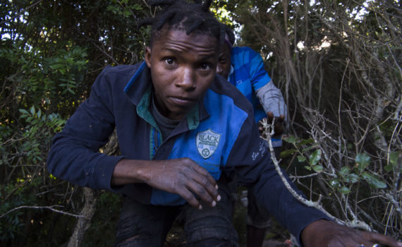 Au Maroc, des migrants survivent dans une décharge en rêvant d’Europe