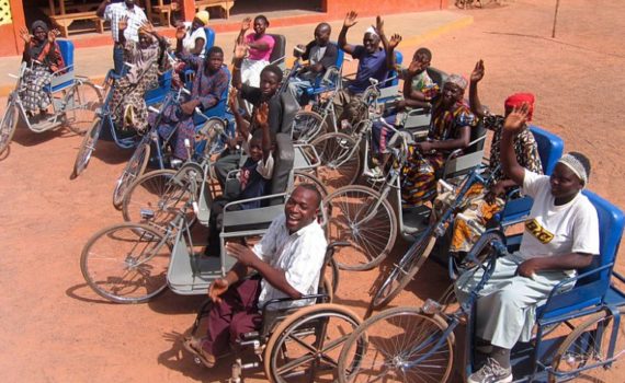 Humaniste Strasbourg offre du matériel médical au centre hospitalier régional de Tambacounda