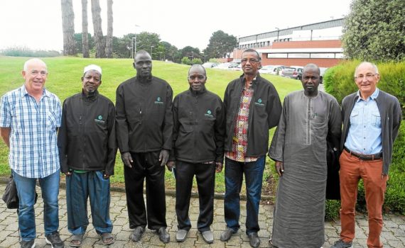 Saint-Pol-de-Léon (Finistère) : Des agriculteurs sénégalais à la découverte de la filière légumière