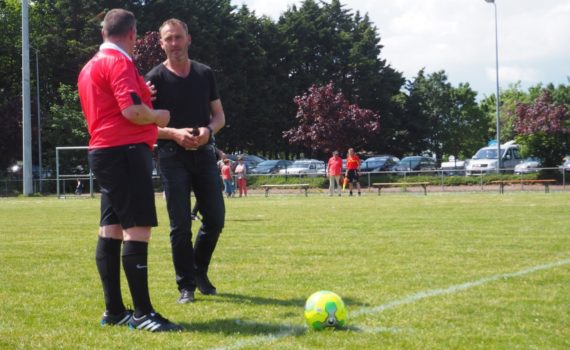 Un terrain multisport « Stephane Guivarch » à Mbour