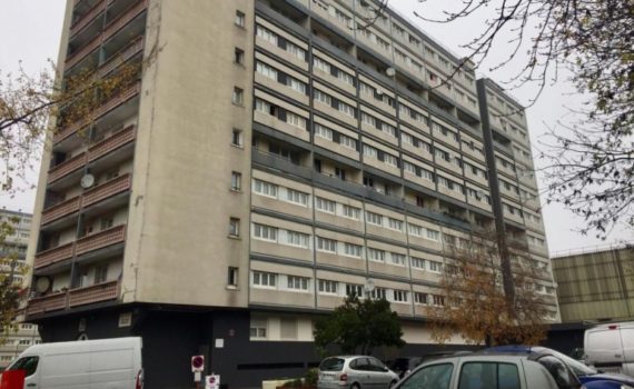 Mary Erika de Barros meurt sur le palier à Aubervilliers, lardée de coups de couteau