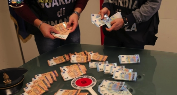 Naples (Italie) : Une Sénégalaise arrêtée avec 60.000 Euros de faux billets