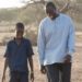 Omar Sy renoue avec ses racines sénégalaises grâce à un jeune garçon idéaliste