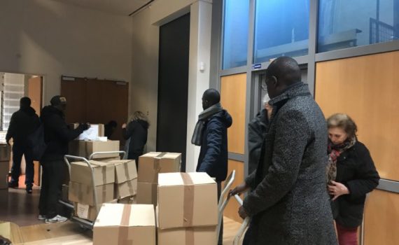 Le club Unesco Floconville de Toulouse envoie trois tonnes de fournitures scolaires à Khombole