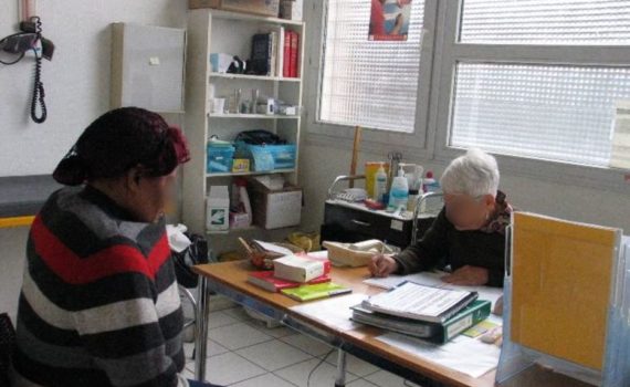 Un sans-papiers sur deux n’utilise pas ses droits à l’Aide médicale d’État