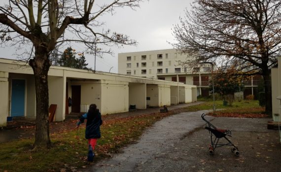 Migrants à Bordeaux : une vie dans les squats “à la recherche continuelle du lendemain”