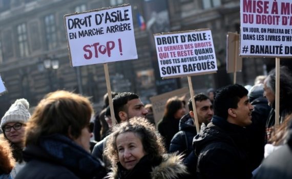 Droit d’asile: levée de boucliers face à la liste des pays « sûrs » comme le Sénégal et le Bénin