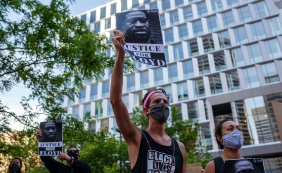 Aux Etats-Unis, la violence contre les Noirs de plus en plus exposée