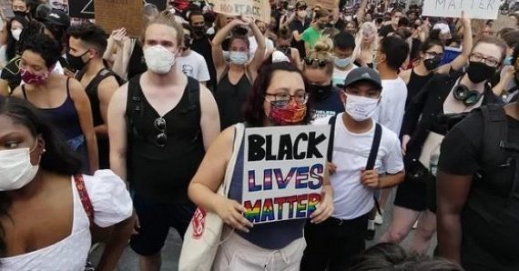 L’ONU réaffirme le droit de manifester pacifiquement, «fondement démocratique»