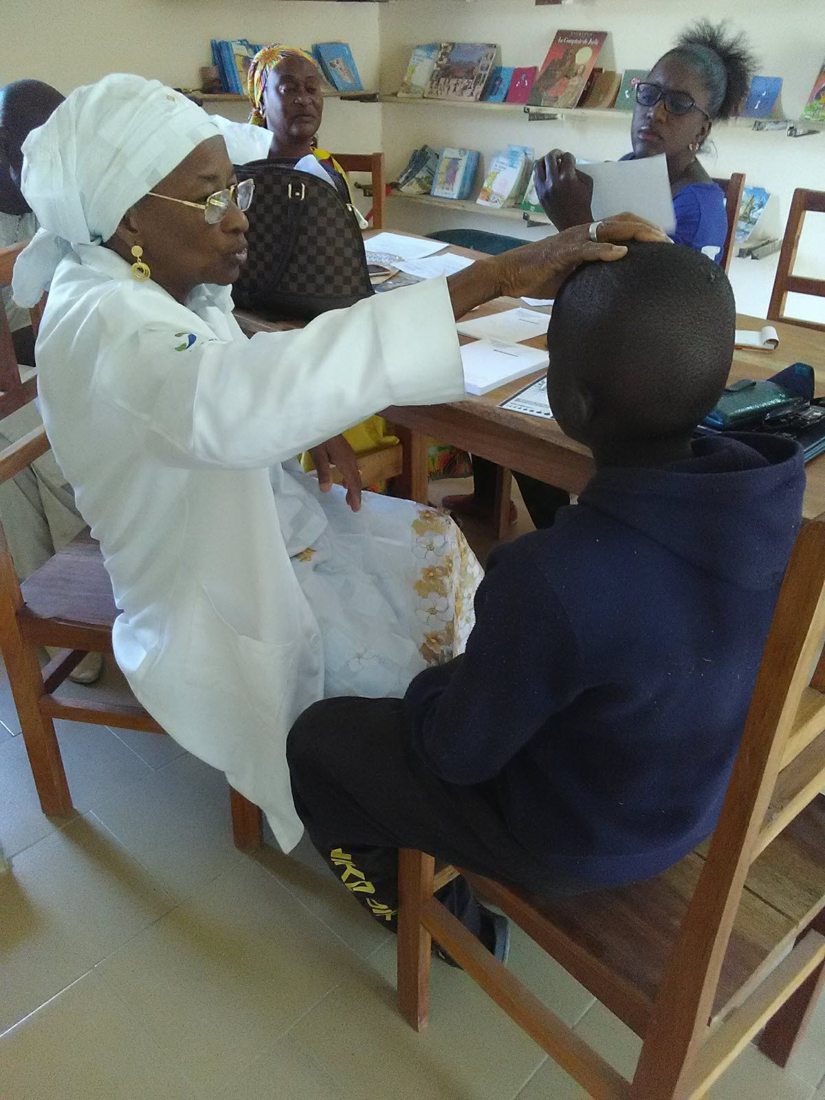 Des lunettes de l’Association France/Senegal pour les « Enfants du Oualo »