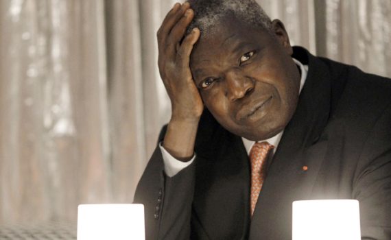 «Espèce de macaque», «gros singe» : Kofi Yamgnane raconte la «France hideuse» et ses démons