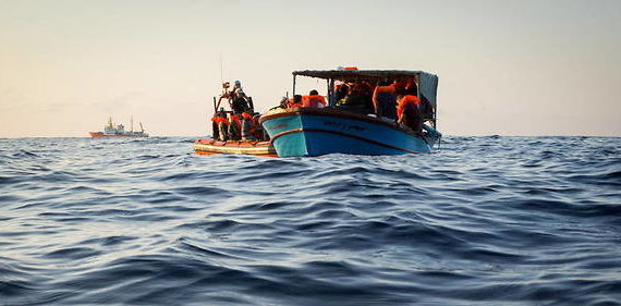 Au moins quatre migrants africains sont morts au large des Canaries