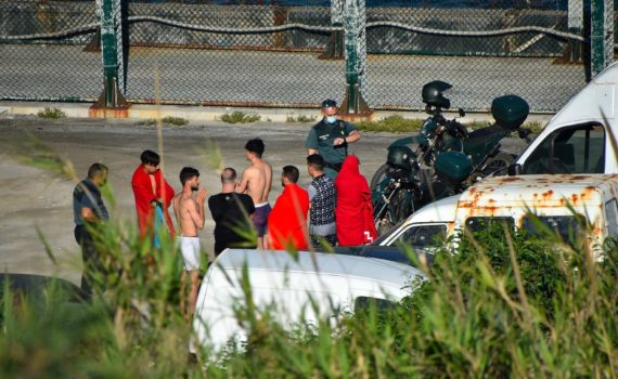 Des milliers de migrants ont afflué vers l’enclave espagnole de Ceuta