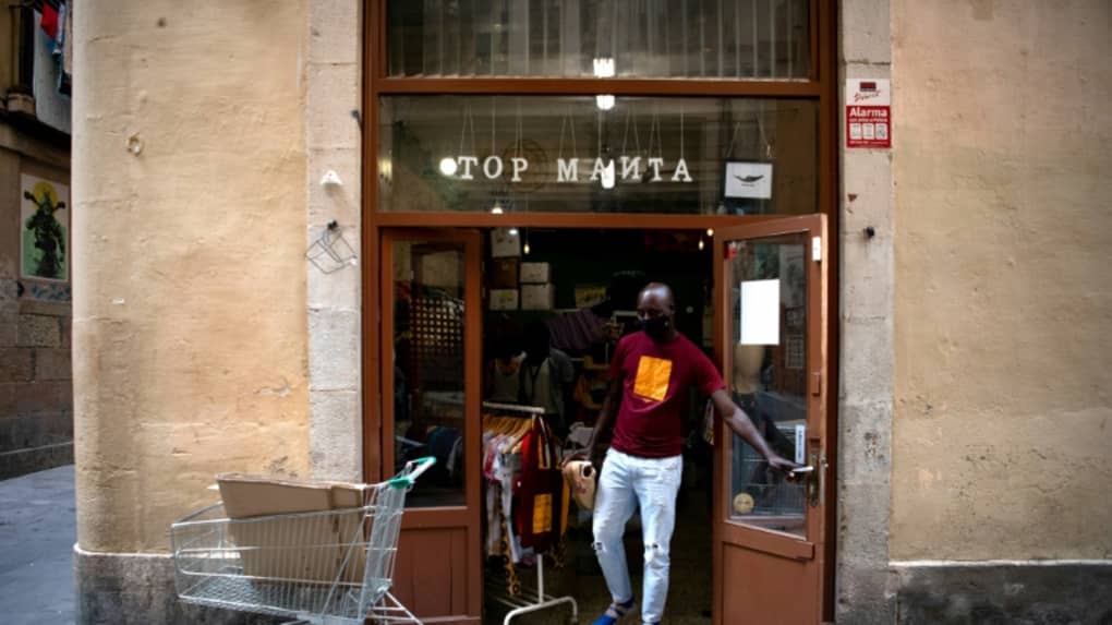 A Barcelone, des baskets pour sortir les migrants sénégalais de la vente à la sauvette