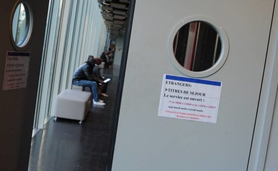 Plus de 28.000 refus de demandes ou de renouvellement de titre de séjour entre octobre 2020 et juin 2021 en France Plus de 28.000 refus de demandes ou de renouvellement de titre de séjour entre octobre 2020 et juin 2021 en France