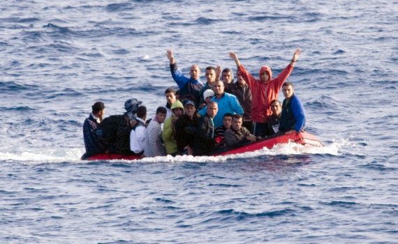 Plus de 300 migrants en majorité des subsahariens secourus en Méditerranée par la Marine Royale