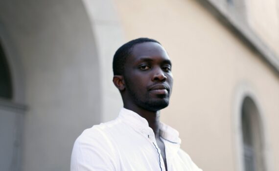 Les lettres africaines sont à l’honneur avec l’attribution du prix Goncourt au Sénégalais Mohamed Mbougar Sarr