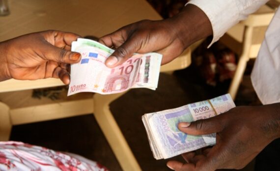 Les migrants ont envoyé 45 milliards de dollars en 2021 vers l’Afrique subsaharienne