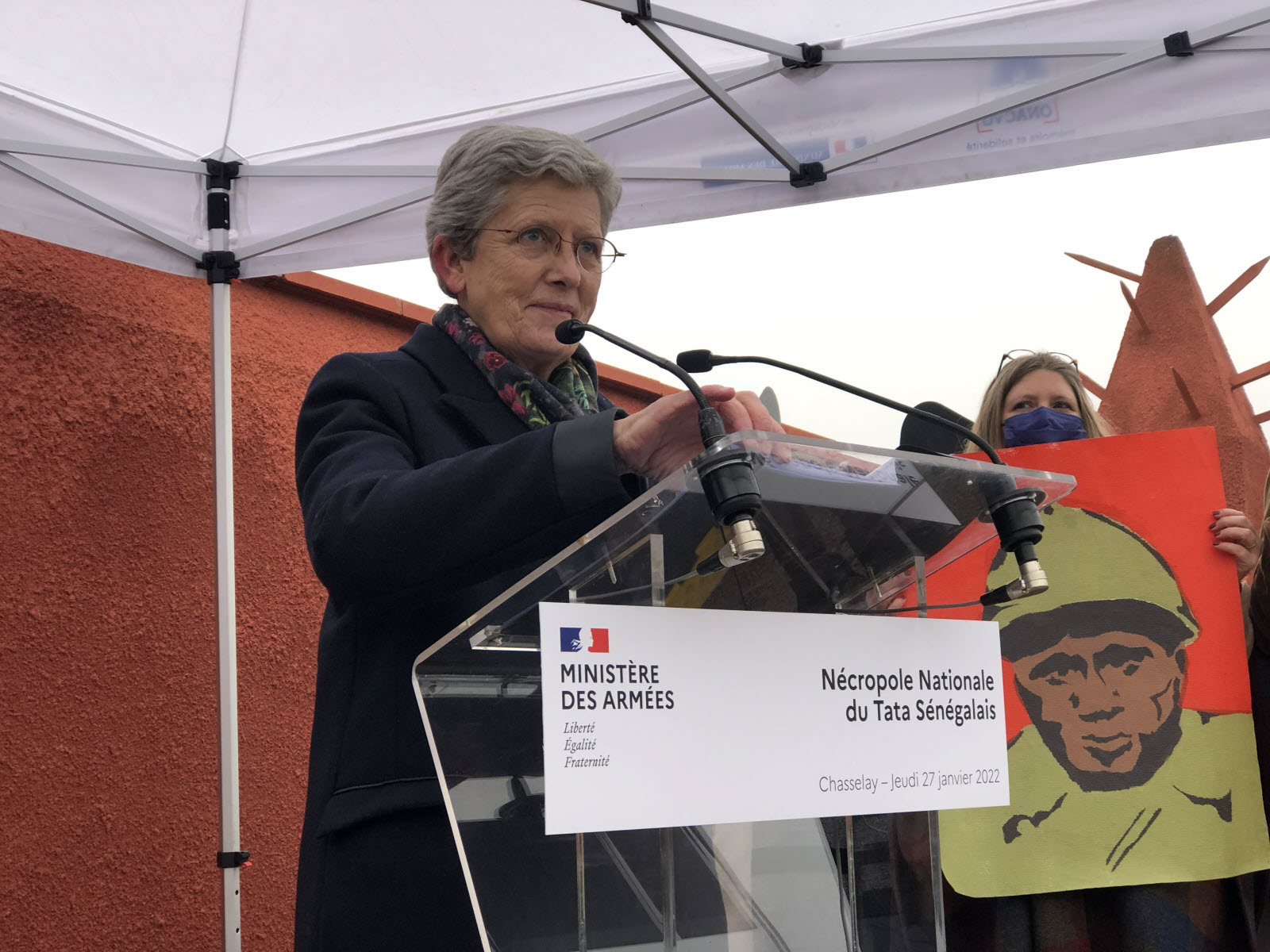 L’hommage de Geneviève Darrieussecq ministre déléguée, aux 25 tirailleurs sénégalais morts à Chasselay (France)