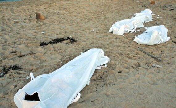 Au moins 70 migrants morts noyés en deux semaines au large de la Libye