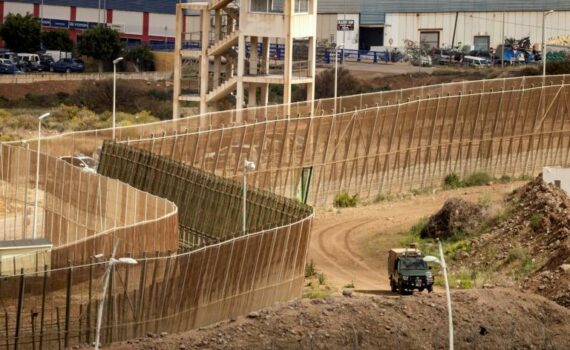 Cinq migrants d’origine africaine sont morts lors de la tentative massive d’entrée dans l’enclave espagnole de Melilla, au Maroc