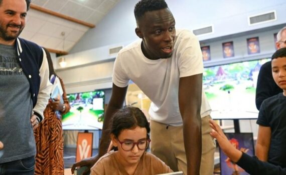 Edouard Mendy, « gamer » pédagogique dans une école de banlieue parisienne