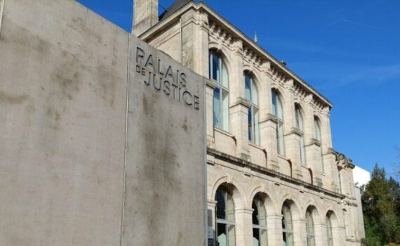 Deux sénégalais à la barre du tribunal de Vannes pour menaces de mort et violences sur fond de dette