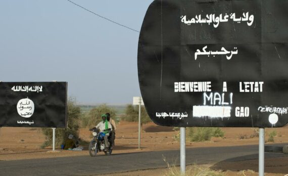 Les djihadistes de l’EI ont massacré des centaines de villageois dans le Nord-Est, selon Human Rights Watch (HRW)